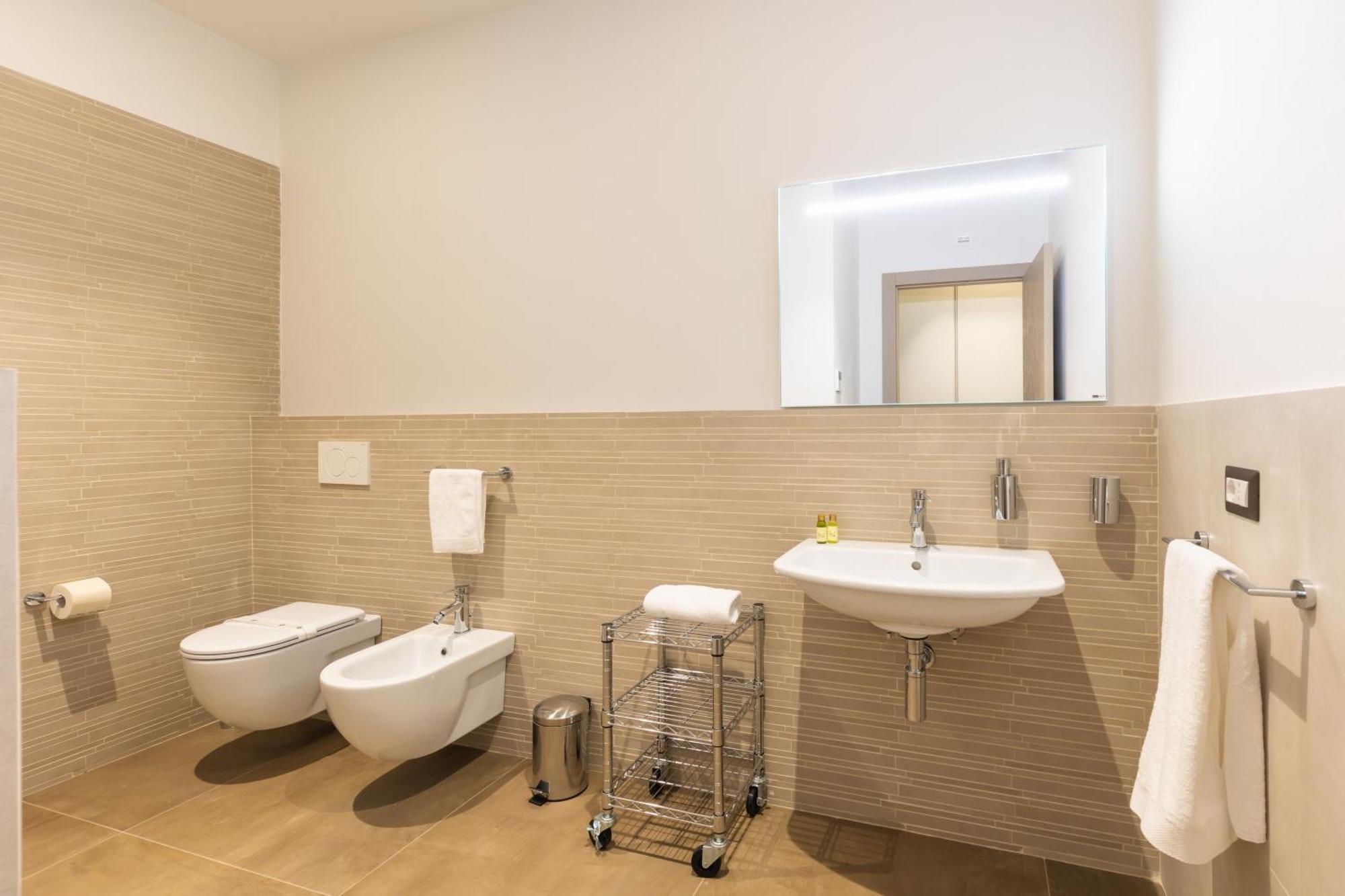 Exclusive Perugia Getaway - Apartments With Shared Pool & Parking Buitenkant foto