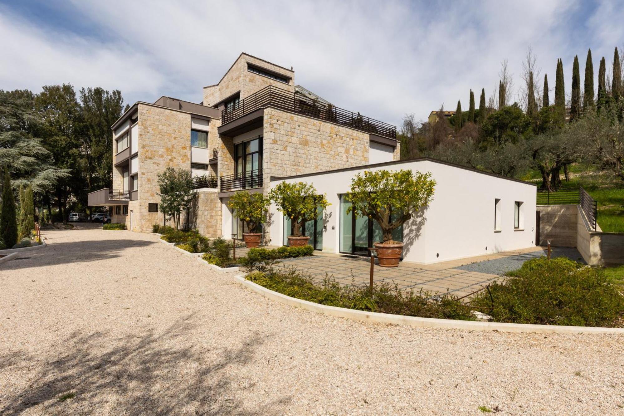 Exclusive Perugia Getaway - Apartments With Shared Pool & Parking Buitenkant foto